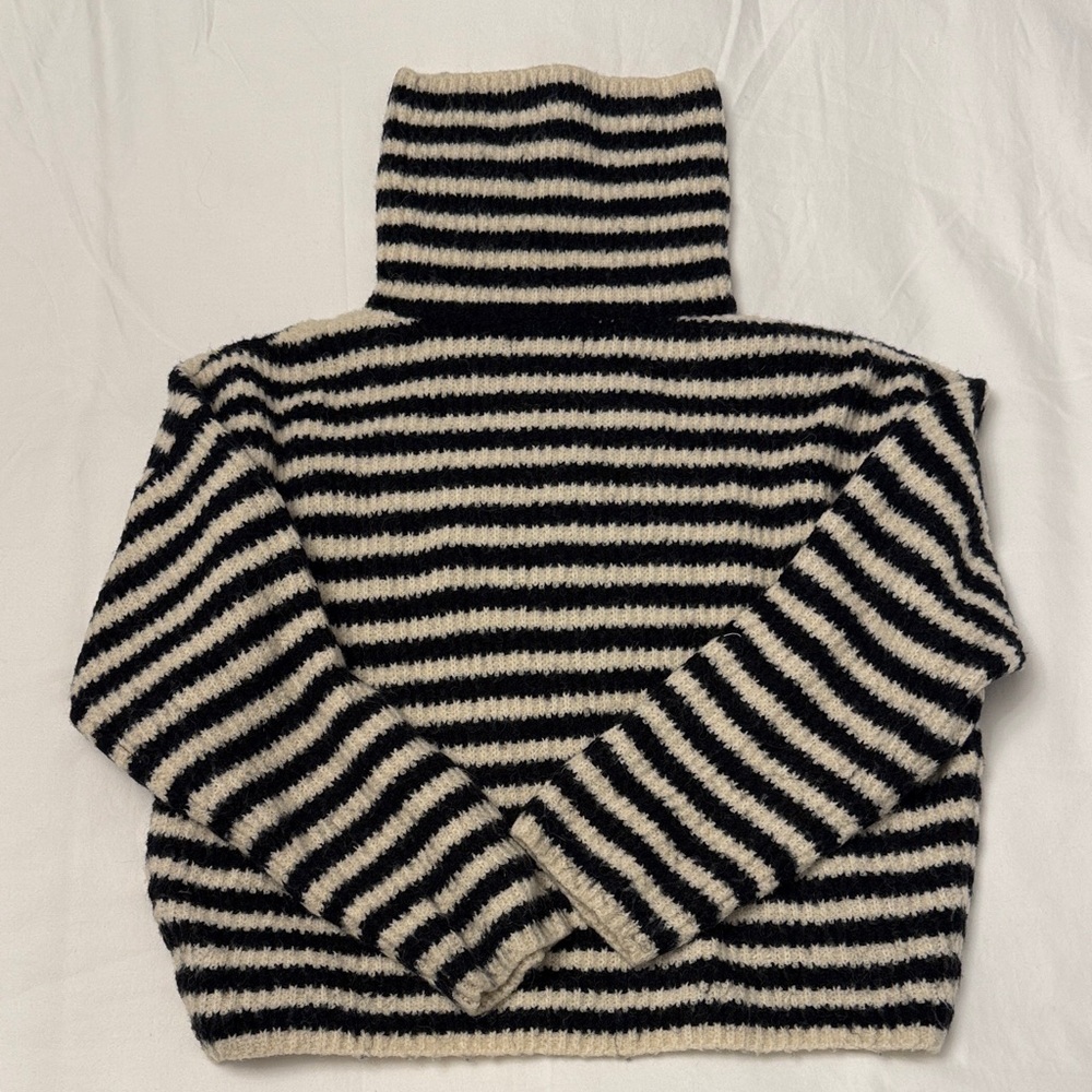 Zara Black and Cream Striped Knit turtleneck cropped sweater